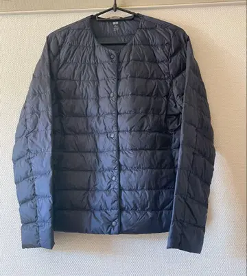 유니클로 울트라 라이트 다운 M 네이비 컴팩트