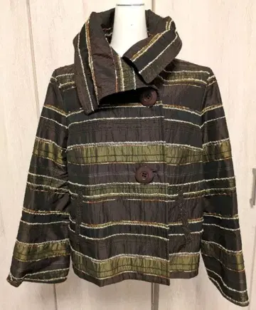 VITA 가볍고 따뜻한 아우터 새상품급