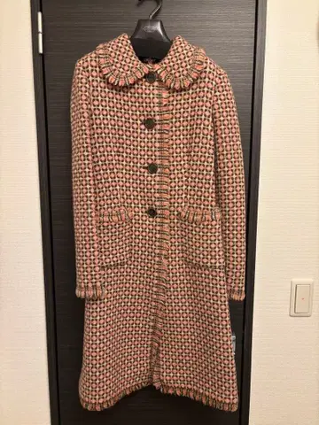 DKNY 체크 무늬 롱 코트 사이즈 4