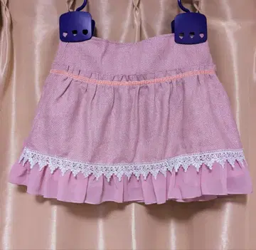 리즈리사 프릴 달린 핑크 스커트