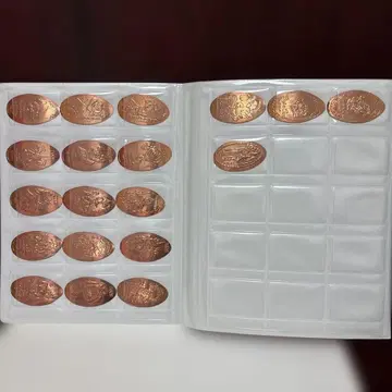 디즈니 SOUVENIR MEDALLION COLLECTION BOOK