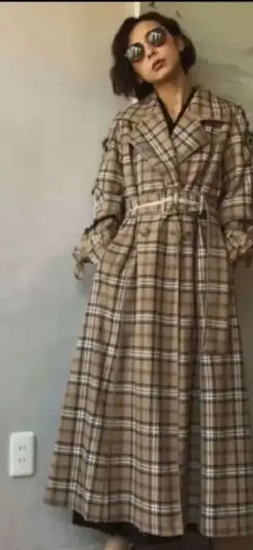 체크 무늬 트렌치코트 롱 기장