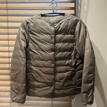 최종 가격 인하 여성 경량 다운 포켓터블 노카라 자켓 MUJI
