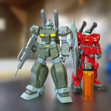 1/100 짐 캐논 2 B-club 레진 키트 초레어입니다