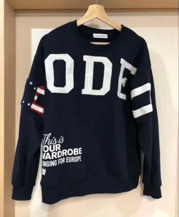 RODEO CROWNS 네이비 트레이닝복