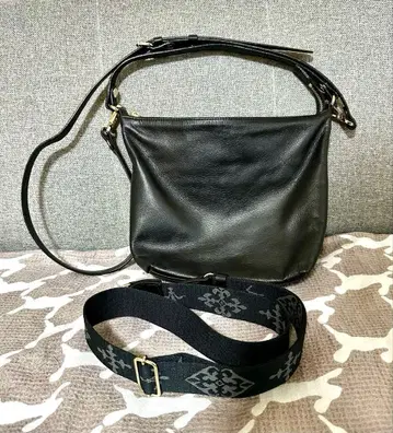 russet 소프트 가죽 심플 숄더백 별도 판매 숄더 포함 천연 가죽