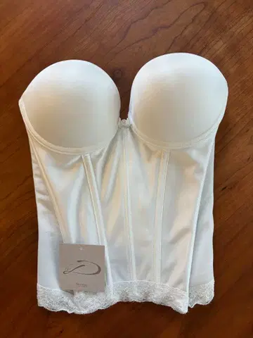 쿠튀르 나 오코 클라우디아 브라이덜 이너 the D SS