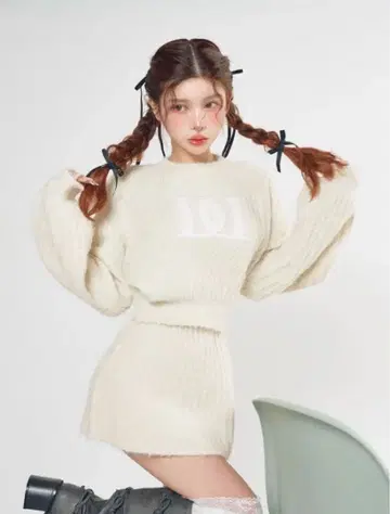 다리치 퀼팅 로고 니트 셋업