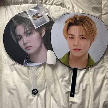 TREASURE 도영 부채