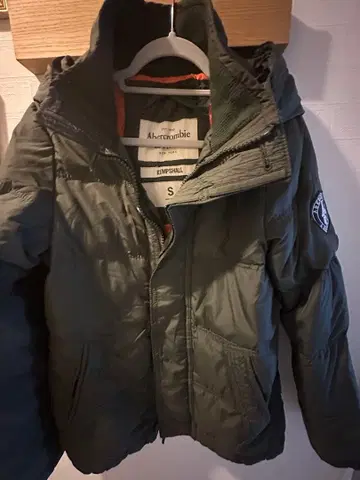 Abercrombie & Fitch 자켓