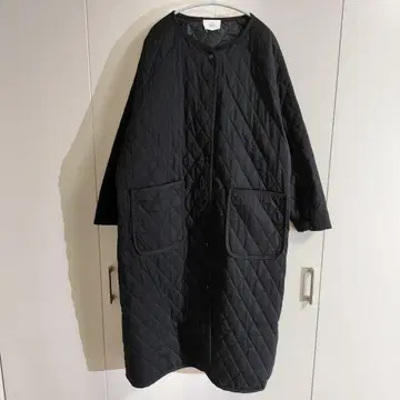 새상품급 HUG.U 퀼팅 롱 코트 오버 사이즈 블랙