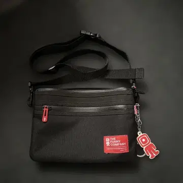 더 퍼니 컴퍼니 블랙 사코슈