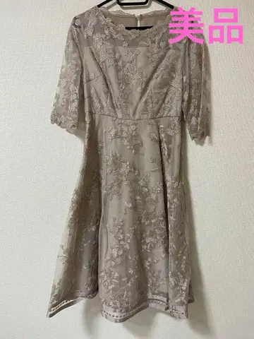 자수 A라인 드레스 결혼식 그레이지