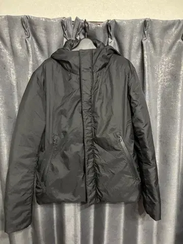 LIDNM 후드 부착 블랙 다운 자켓 L