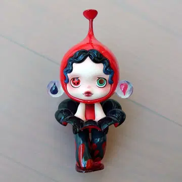 POP MART 스컬 팬더 The Antigravity