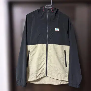 마운틴 이큅먼트 투톤 클래식 자켓 후드티 M 사이즈