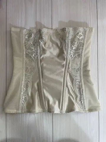 브라이덜 이너 SQREBEAUT 스큐레보테 웨이스트 니퍼