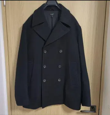 Margaret Howell 블랙 피 코트 40