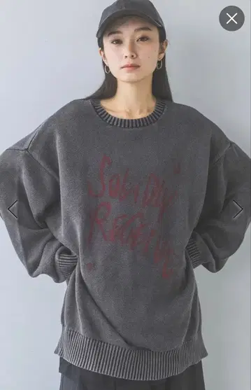 지나시스 BLUR 로고 BIG 풀오버