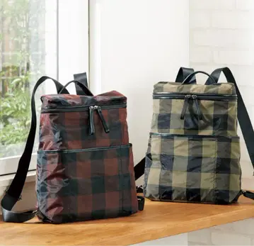 보 데셍 놀랍도록 가벼운 튤 소재의 박스형 백팩