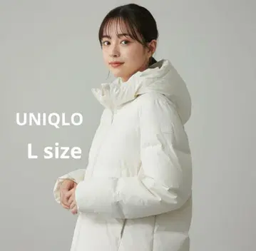 컨디션 최상 유니클로 심리스 다운 후드티 화이트 L 사이즈
