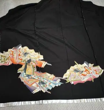 전통 예복 기모노 순수 실크 십이단 옷 패턴 미재단