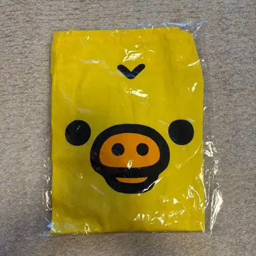 노란색 새 에이프런