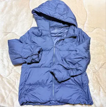 유니클로/블랙 후드 부착 다운 자켓/L 사이즈