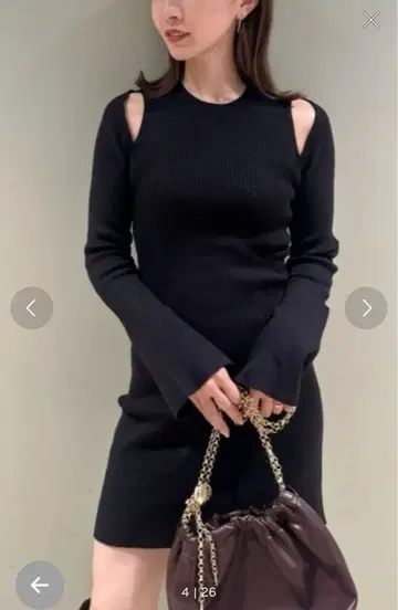 snidel 숄더 슬릿 미니 니트 원피스 블랙