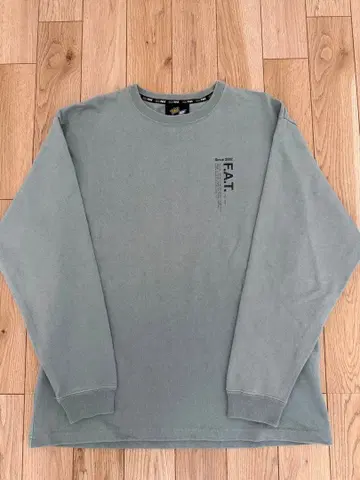 FAT 그린 긴팔 티셔츠