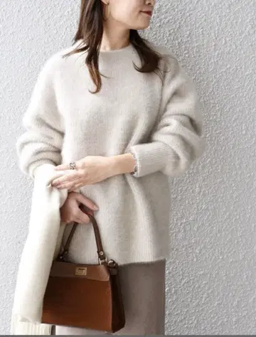 SHIPS 폭스 크루넥 풀오버 베이지