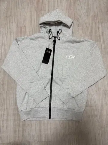 SY32 후드티