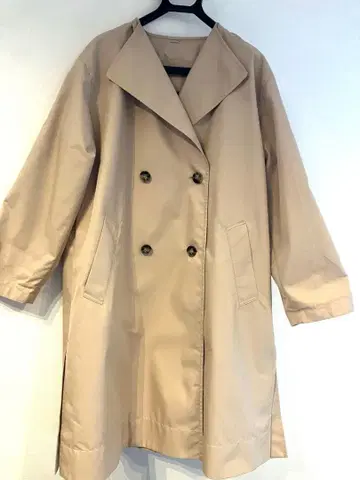 Mila Owen 베이지 트렌치코트 원사이즈