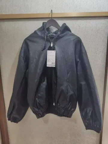 블랙 M 워크맨 인조 가죽 지퍼 후디