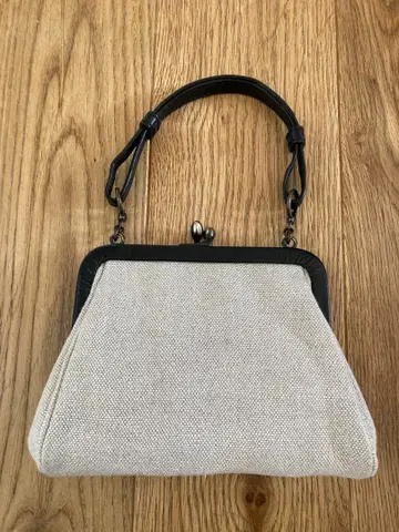 ARTS & SCIENCE gamaguchi hand bag