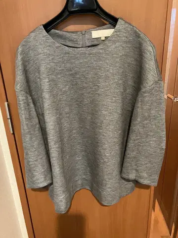 새상품급 자유구 그레이 오부 소매 상의 사이즈 40