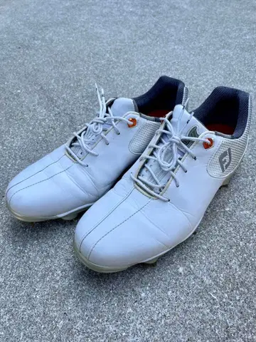 풋조이 FJ 골프화