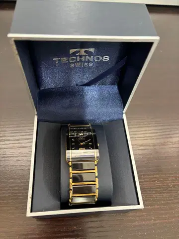 TECHNOS 쿼츠 손목시계 블랙/골드