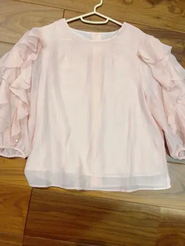 아푸와이저 리셰 소매 펄 프릴 블라우스 칠부 소매