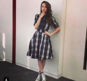 스나이델 셔츠 원피스 체크 무늬 백리본 A라인 퍼프 슬리브