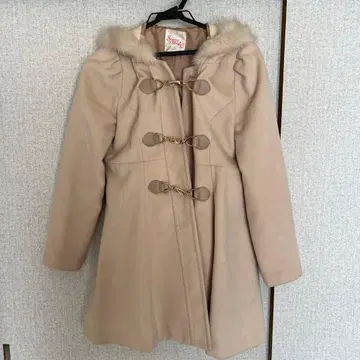 시크릿 매직 퍼 달린 더플 코트 베이지