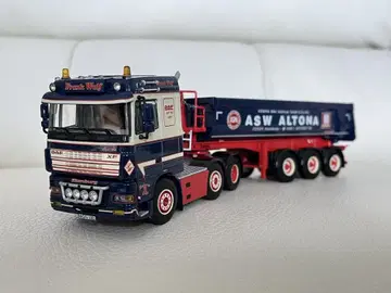 WSI DAF XF 95 SPACE CAB
