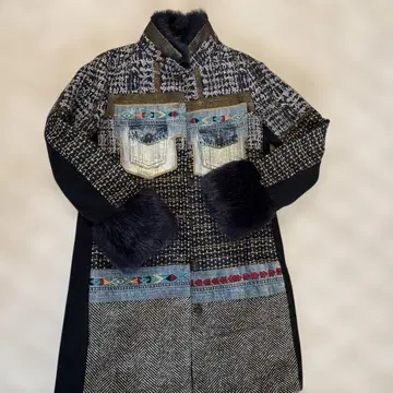 데시구알 퍼 옷깃&소매 데님 x 자수 아트 코트 38