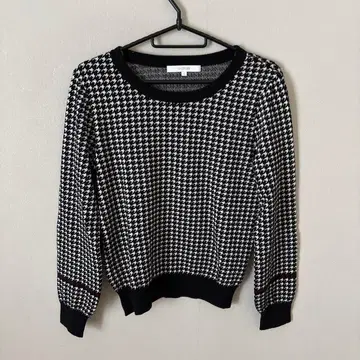 새상품급 untitled 블랙 하운드투스 체크 패턴 니트 스웨터 2