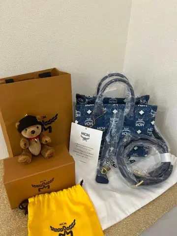 MCM 네이비 데님 숄더백