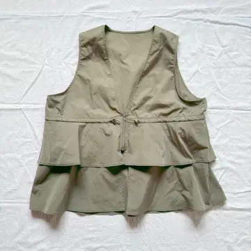 [ LEPSIM ] 기획 소매 개더 2WAY 베스트 카키