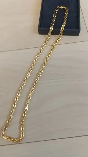 여성용 목걸이 골드 골드 컬러 정리품 55cm 42.9g