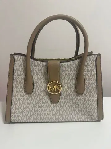 Michael Kors 로고 패턴 핸드백