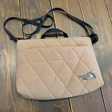 THE NORTH FACE 퀼팅 사코슈