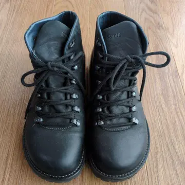 BIRKENSTOCK 블랙 하이컷 부츠